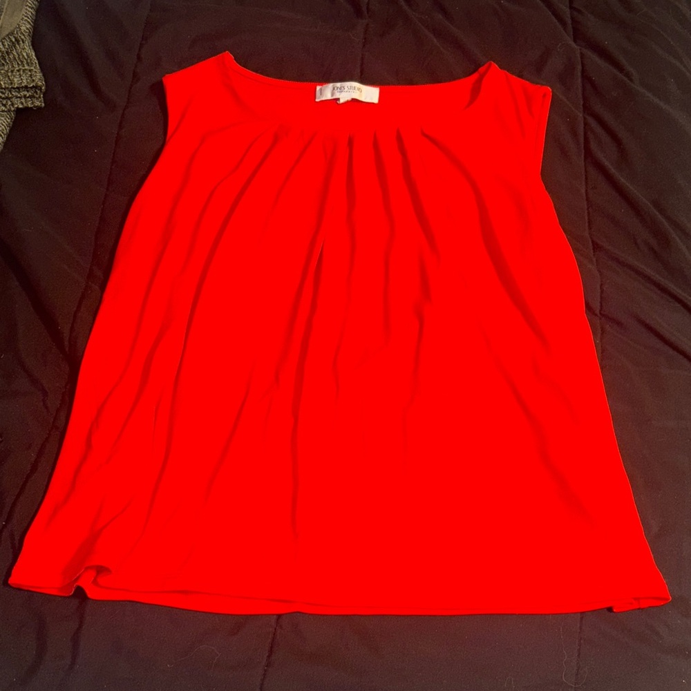 Jones Studio Vibrant Red Sleeveless Blouse